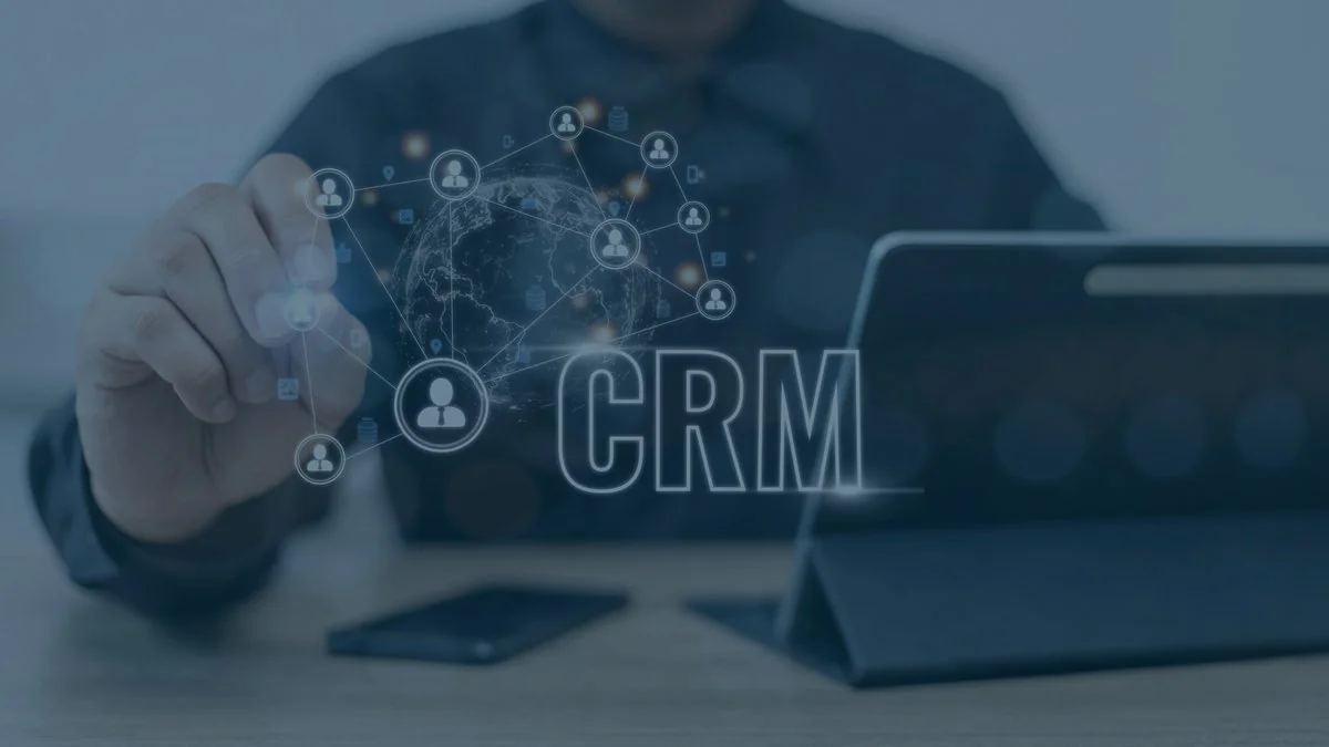 CRM WhatsApp Gratis: qué existe realmente y cuándo te conviene en 2026